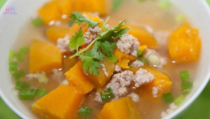 Canh bí đỏ bao nhiêu calo?