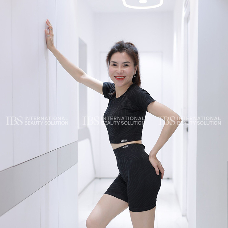 Chị Giang sau khi giảm cân tại IBS