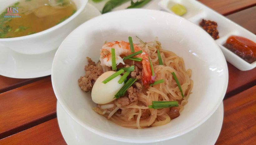 Hủ tiếu bao nhiêu calo?